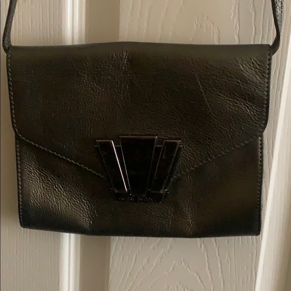 Henri Bendel evening bag - Picture 3 of 8